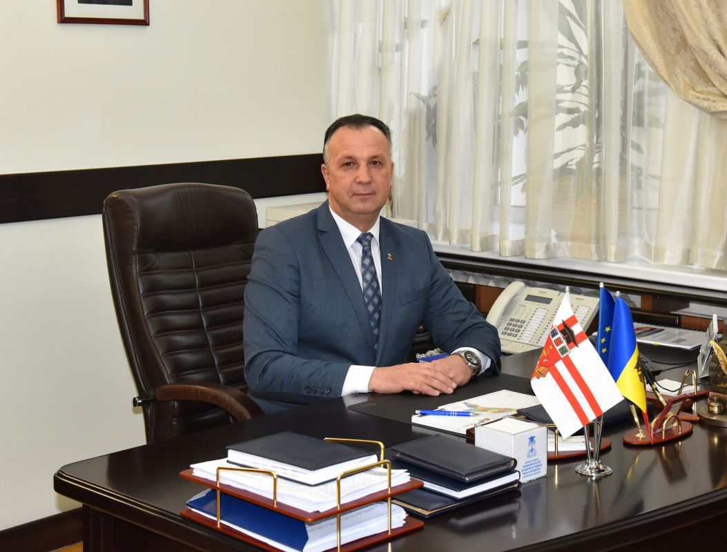 rector emil ceban